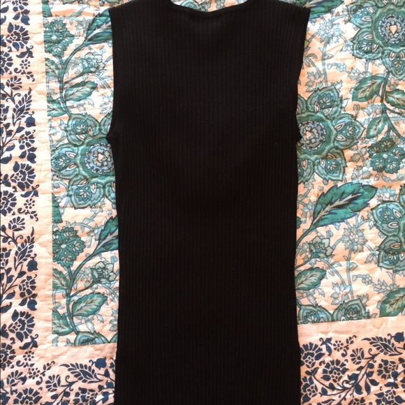Belldini Size small zippered black ribbed tank top - Picture 7 of 7